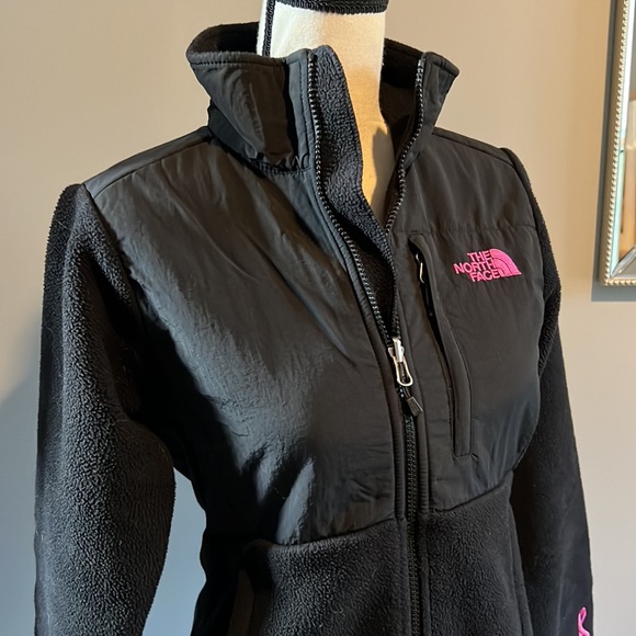 The North Face Denali Jacket VGUC - Picture 9 of 17